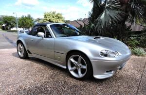 Mazda MX-5 Bullet Roadster 2002 года